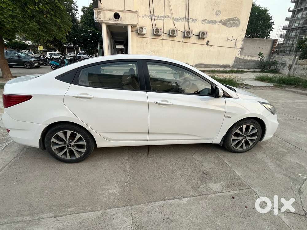 Hyundai Fluidic Verna Sx 1.6 Crdi  Dec 2013  Up-16