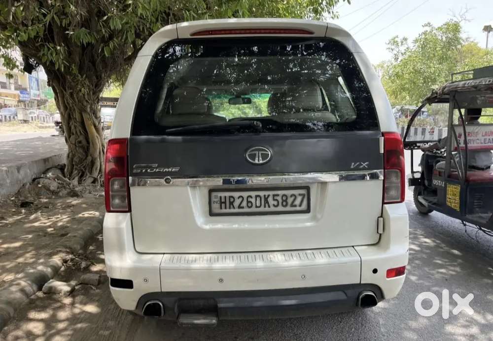Tata Safari Storme 2017 Diesel Manual 100060 Km