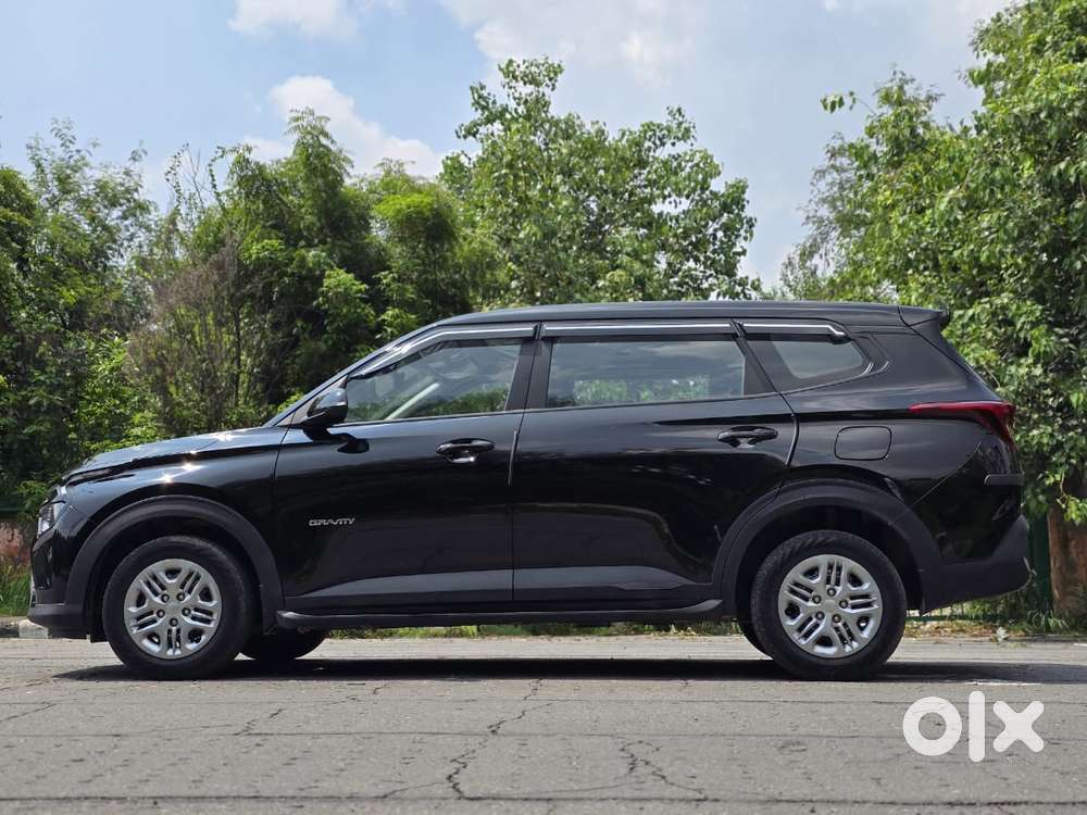 Kia Carens G1.5 6mt Gravity, 2025, Petrol