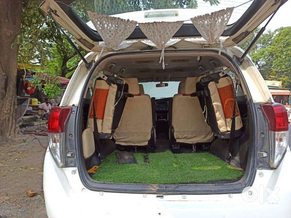 Toyota Innova Crysta 2.4 G Mt, 2017, Diesel