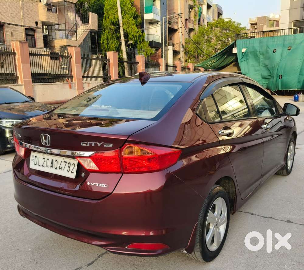 Honda City V Mt, 2015, Petrol