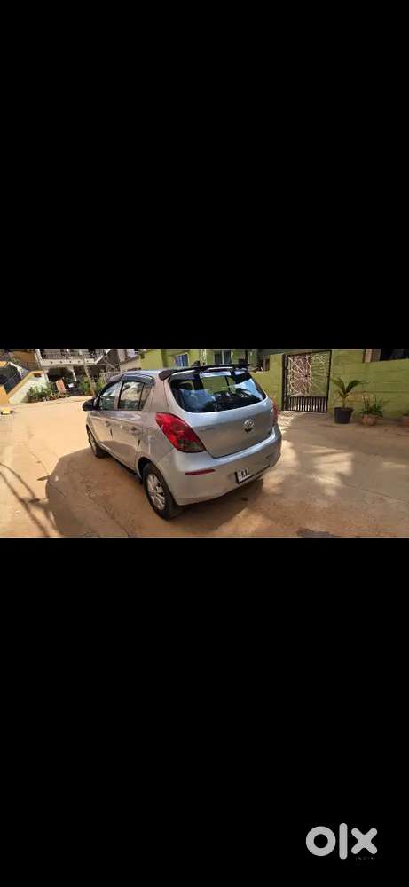 Hyundai I20 Magna Petrol 2012