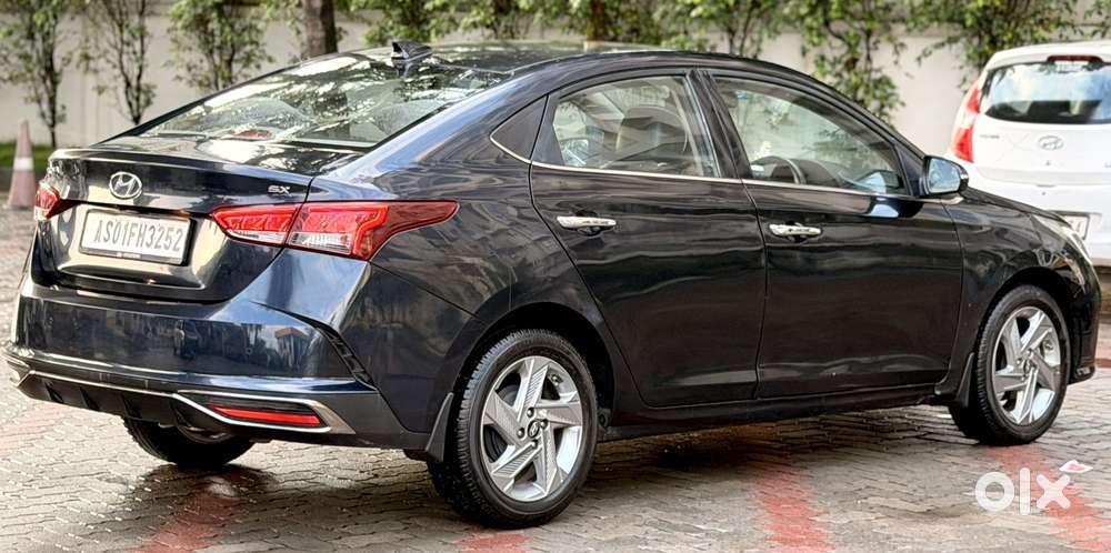 Hyundai Verna 1.5 Sx Vtvt, 2022, Petrol