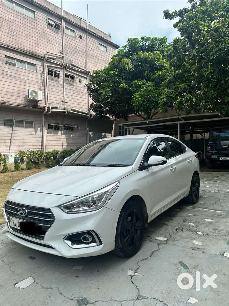 Hyundai Verna Petrol 2019