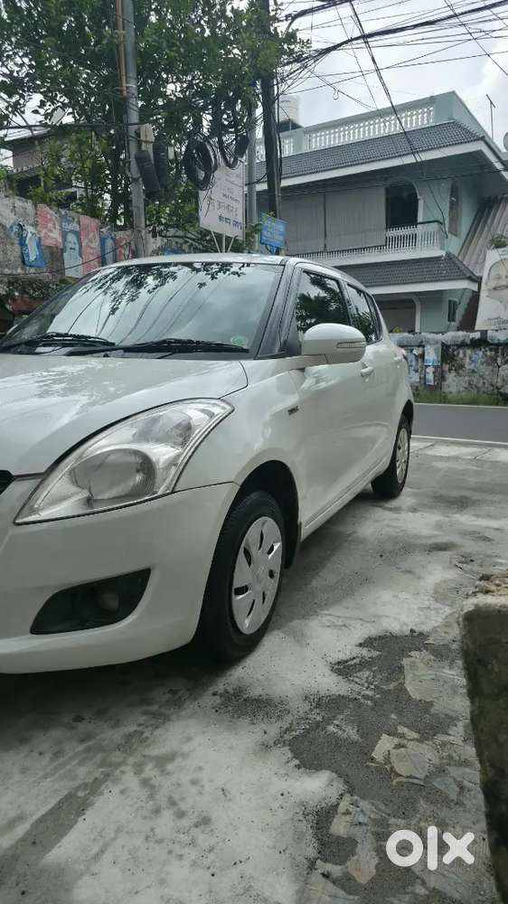 Maruti Suzuki Swift 2012 Diesel 88000 Km