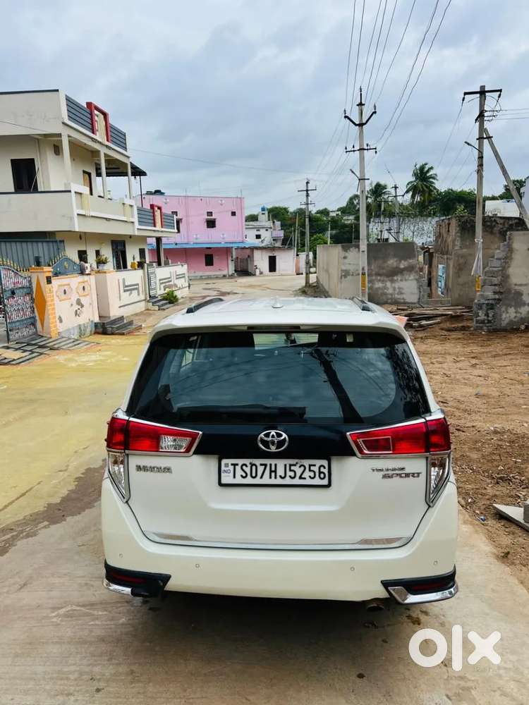 Toyota Innova Crysta [2020-ongoing] 2.4 Zx At 7 Str, 2020, Diesel