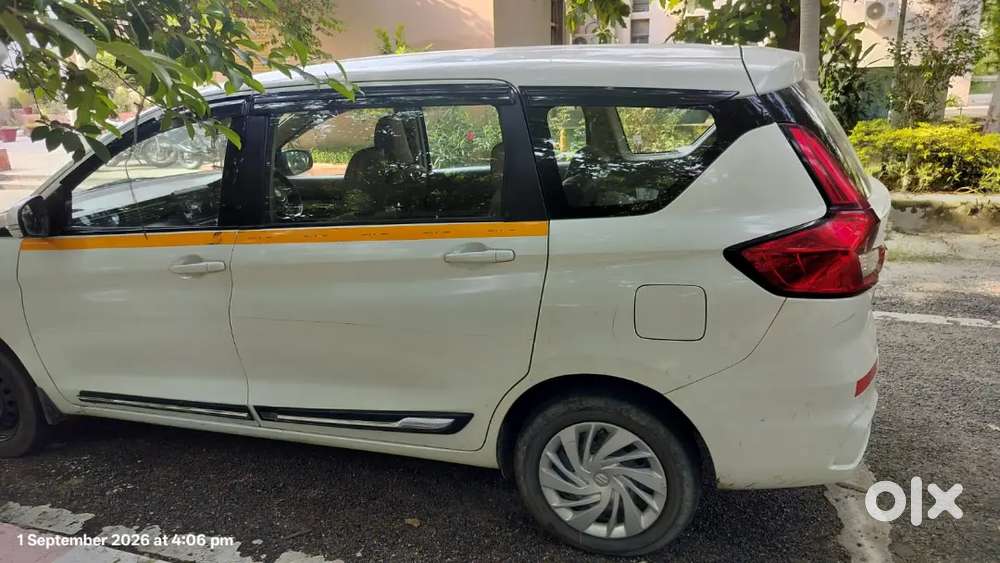 Maruti Suzuki Ertiga Vxi 2023