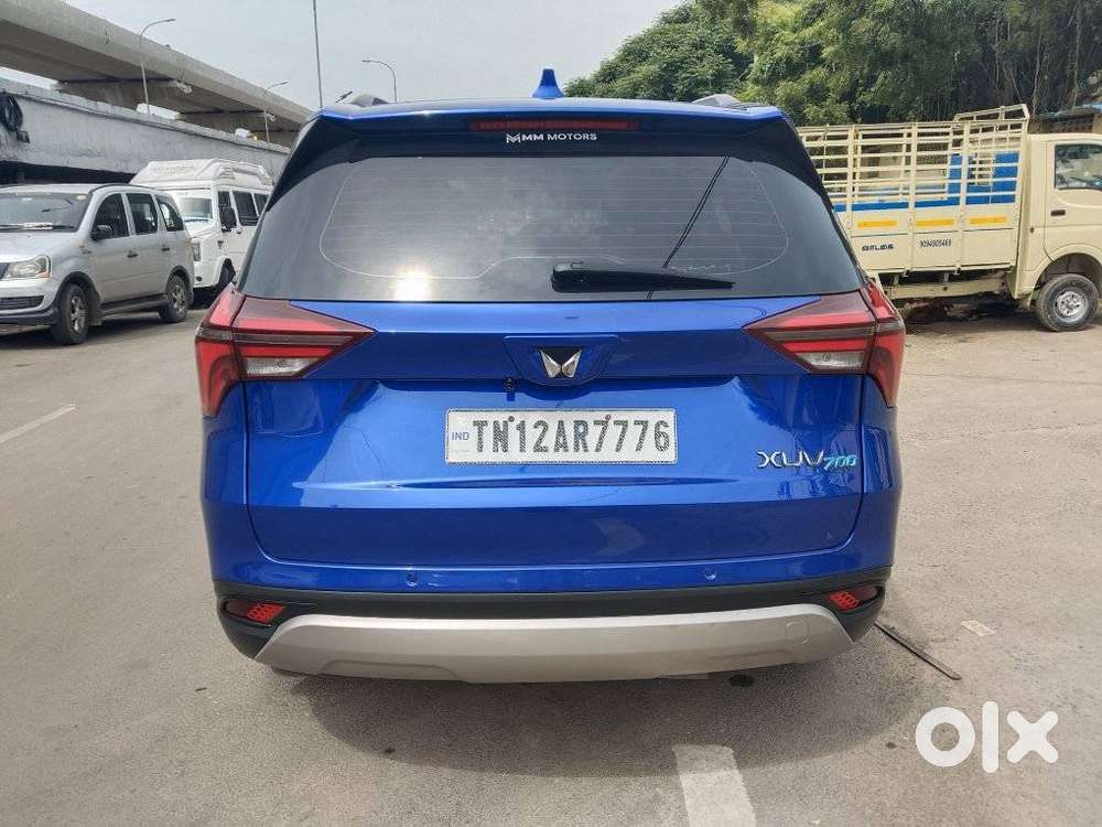 Mahindra Xuv700 2.0 Ax 5 Petrol Mt 7 Str, 2022, Petrol
