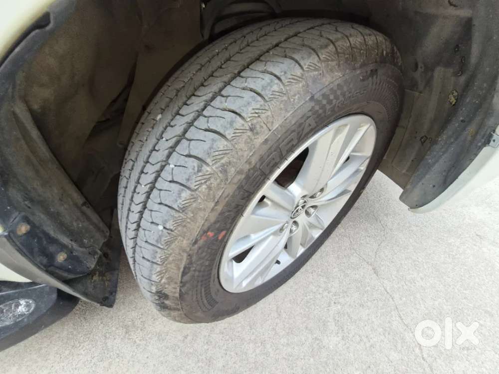 Toyota Innova Crysta 2.8 Zx At 7 Seater, 2018, Diesel