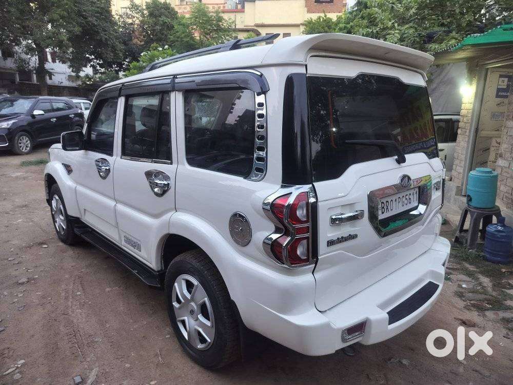 Mahindra Scorpio S6 Plus, 2016, Diesel
