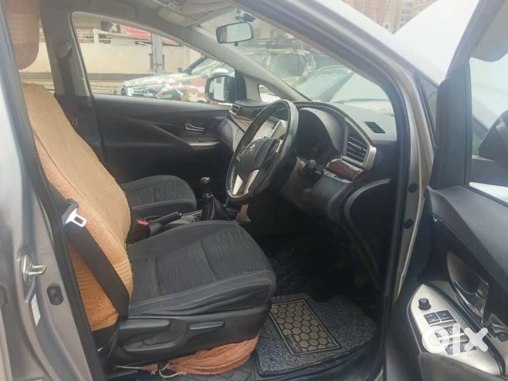 Toyota Innova Crysta 2.4 V 7 Str, 2017, Diesel