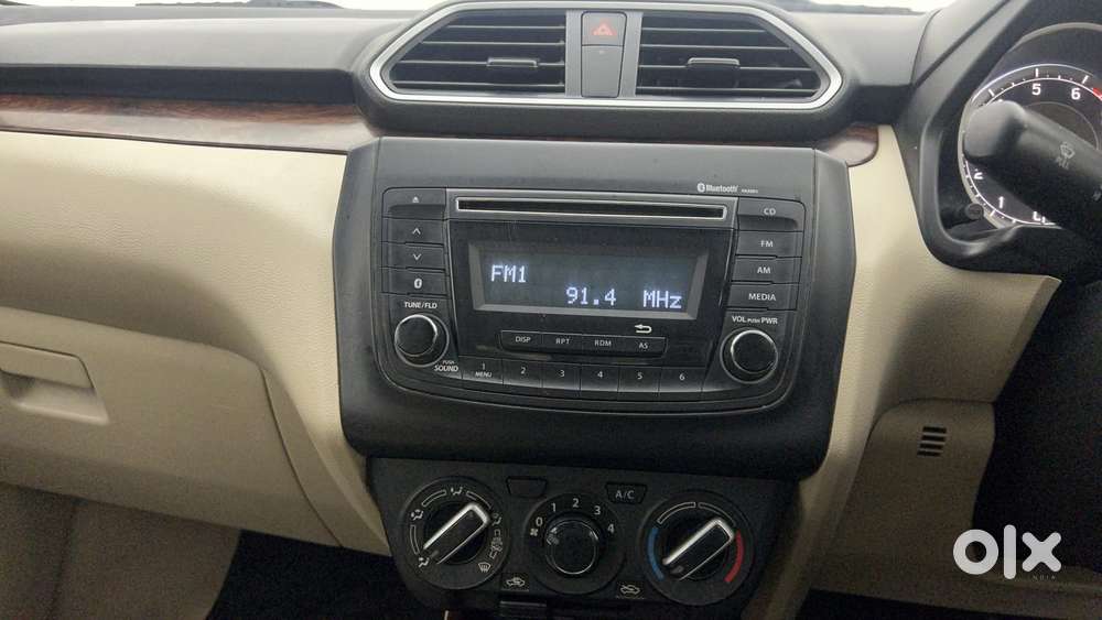 Maruti Suzuki Dzire 1.2 Vxi Amt, 2017, Petrol