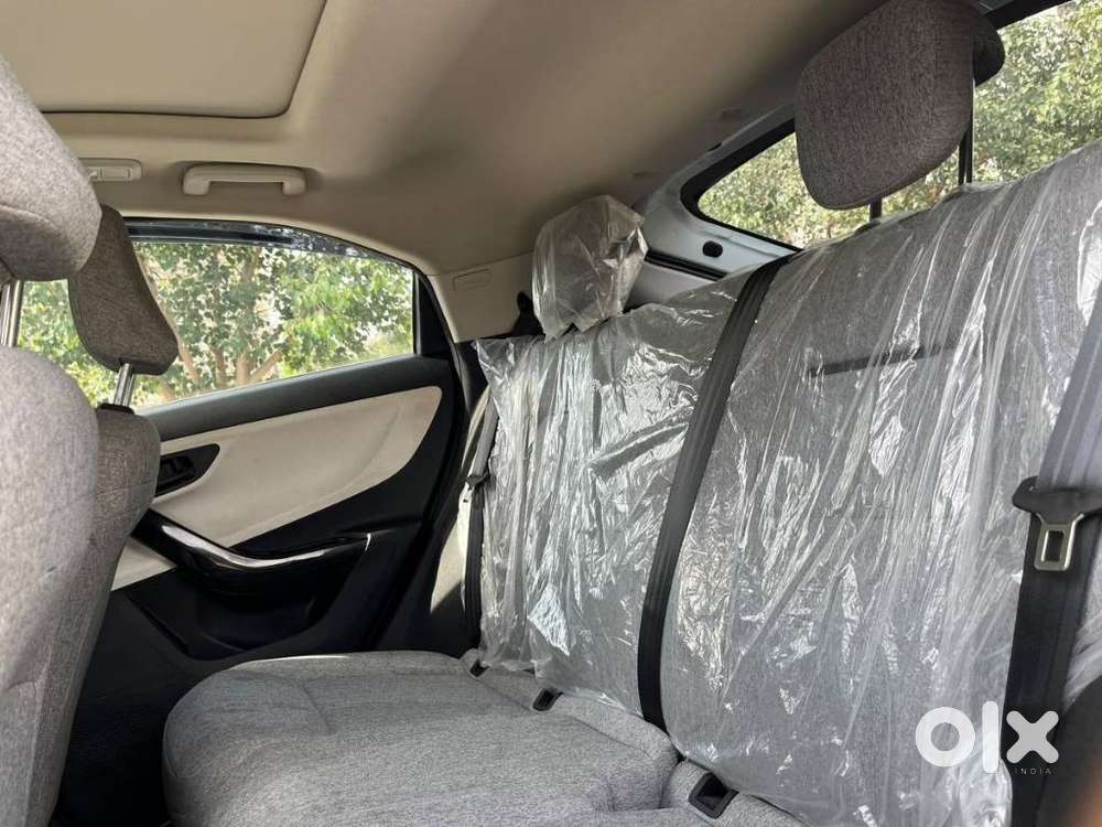 Tata Curvv Creative Plus S 1.2 Revotron Petrol 7dca, 2025, Diesel