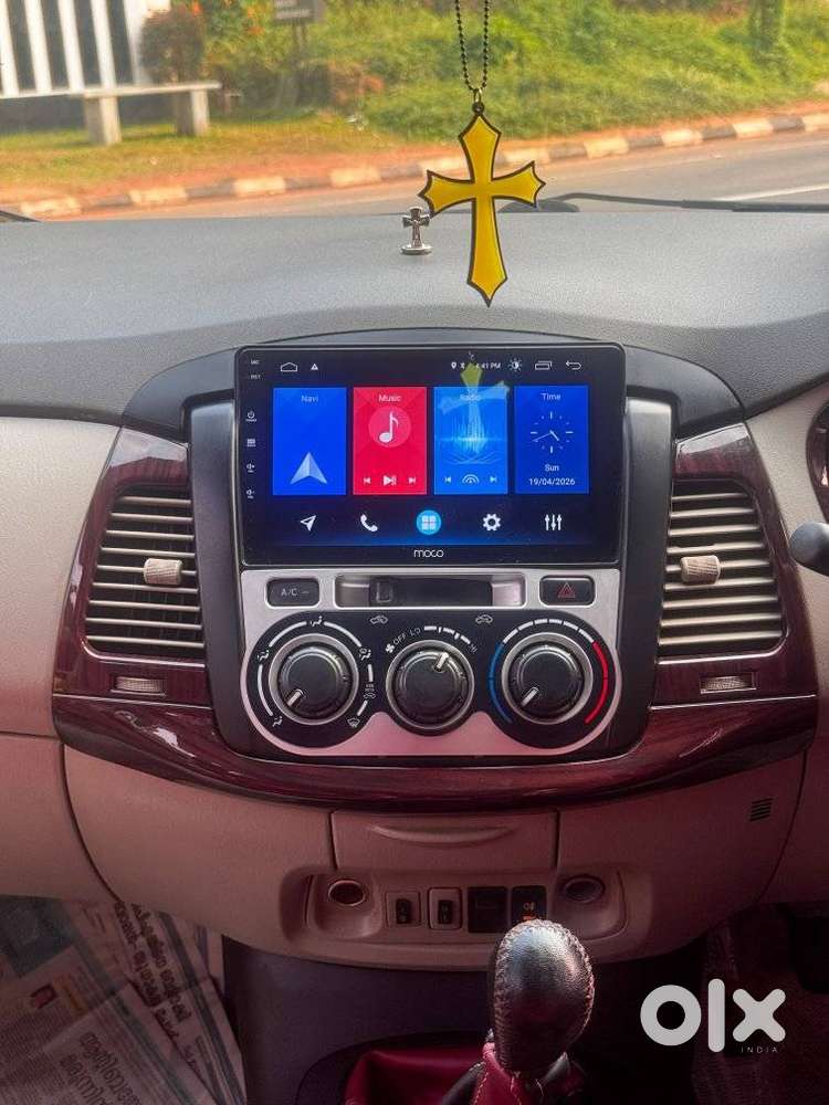 Toyota Innova 2.5 G (diesel) 8 Seater, 2015, Diesel