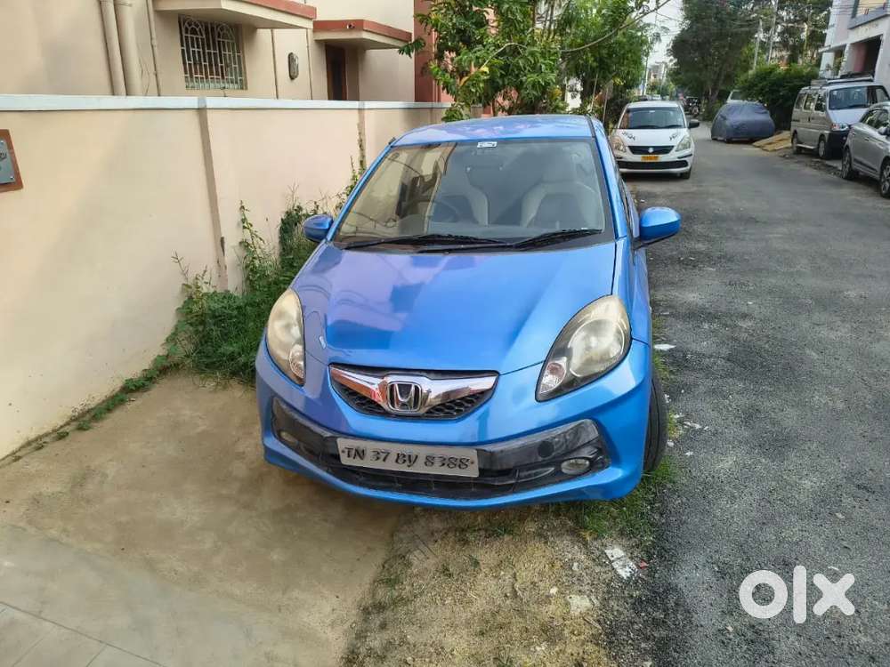 Honda Brio 2013 Petrol Well Maintained