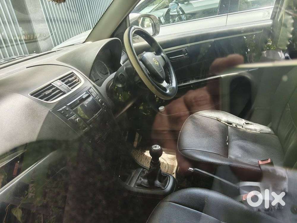 Maruti Suzuki Swift Zxi, 2012, Petrol