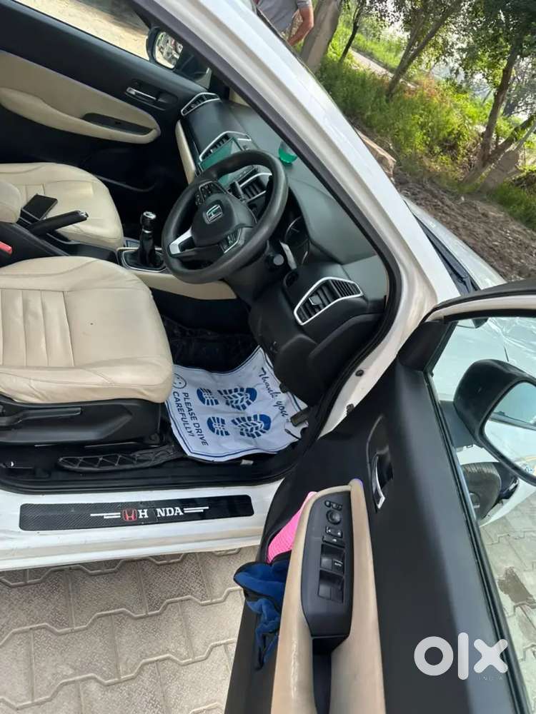 Honda City 2023 Petrol Mt
