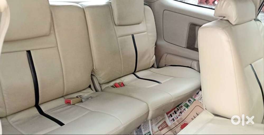 Toyota Innova 2.5v 2011model Single Owner Fc-25-02-2031 Company Servic