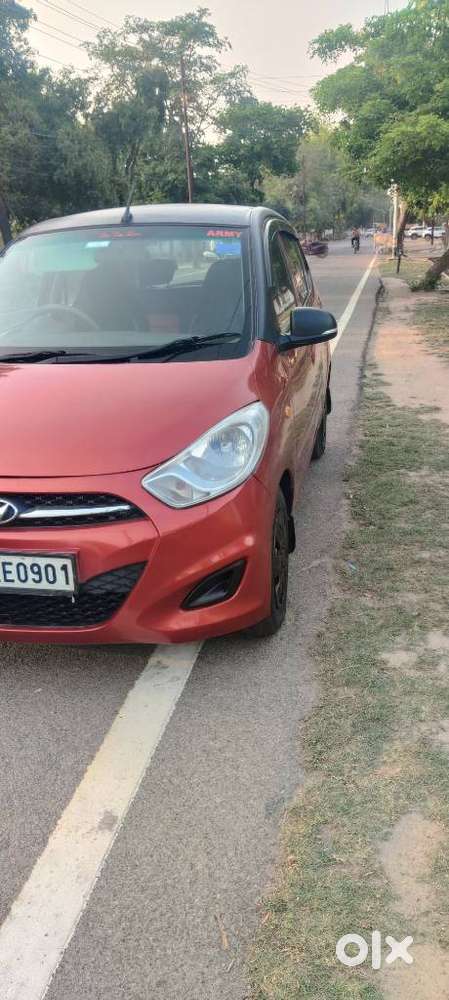 Hyundai I10 Sportz, 2013, Petrol