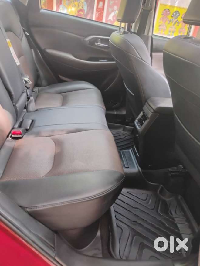 Toyota Urban Cruiser Hyryder 1.5 V Hybrid, 2023, Petrol