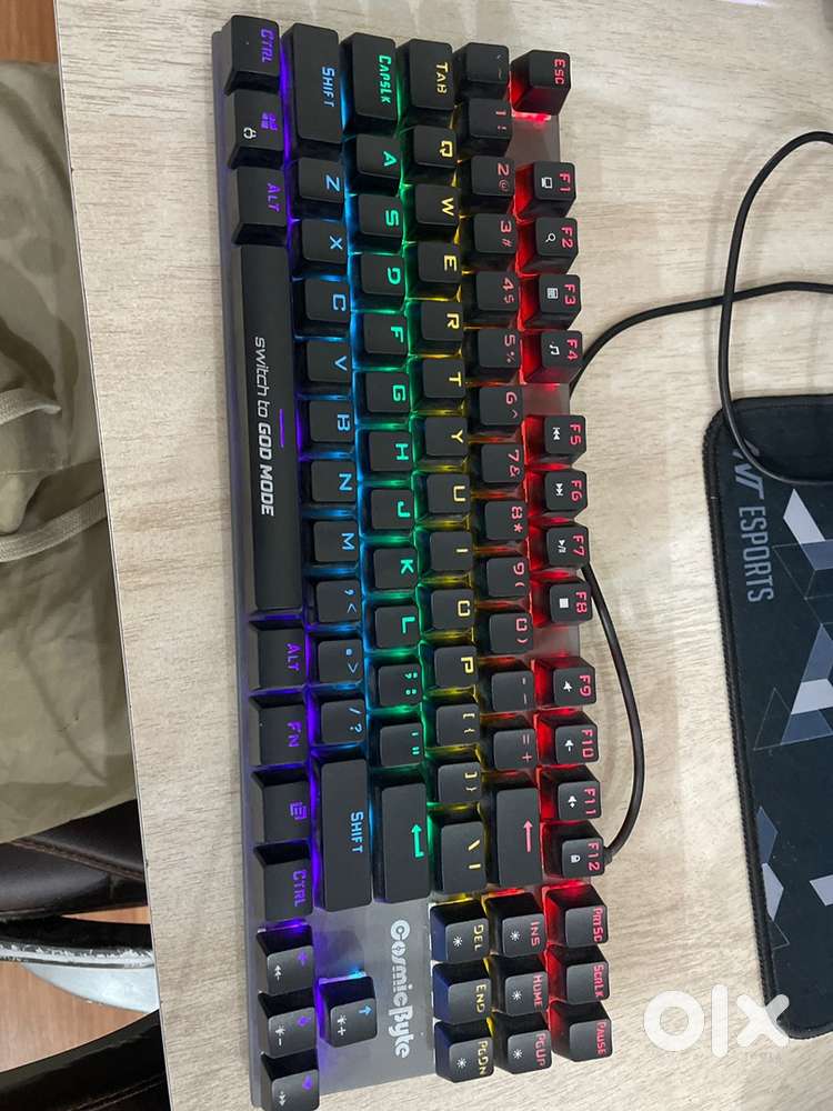 NON DAMAGED, 20 RGB MODES, MECHANICAL KEYBOARD BLUE SWTICHES