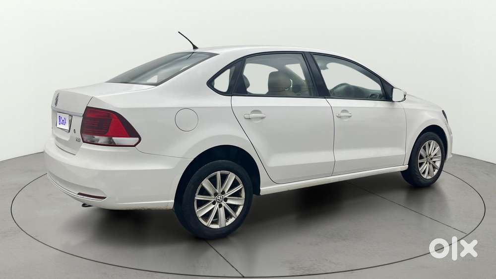 Volkswagen Vento Petrol Highline AT, 2015, Petrol
