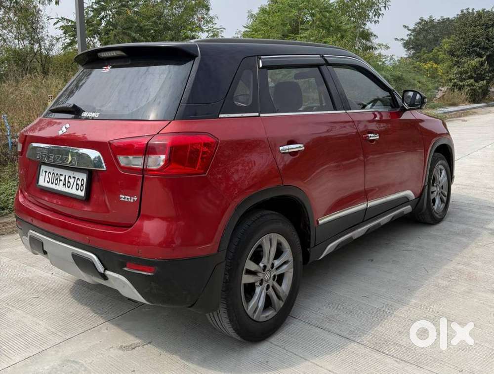 Maruti Suzuki Brezza Zdi+ Dual Tone, 2016, Diesel