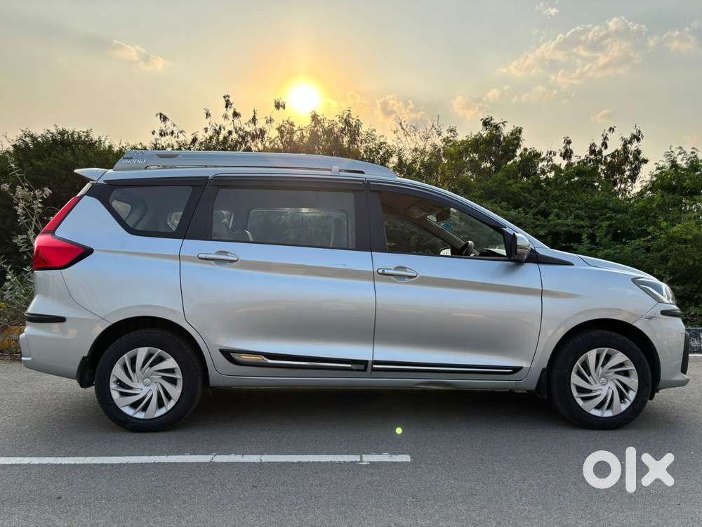 Maruti Suzuki Ertiga Vxi Shvs, 2022, Petrol