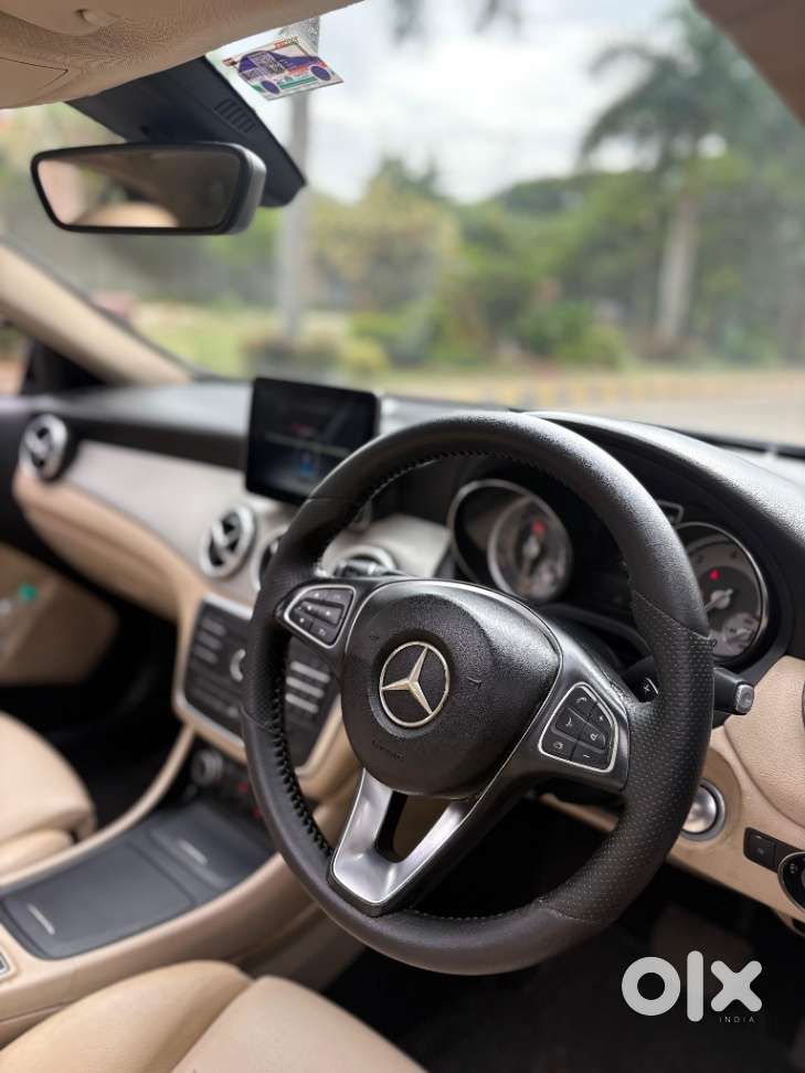Mercedes-benz Gla Class 200 Cgi Activity Edition, 2017, Diesel
