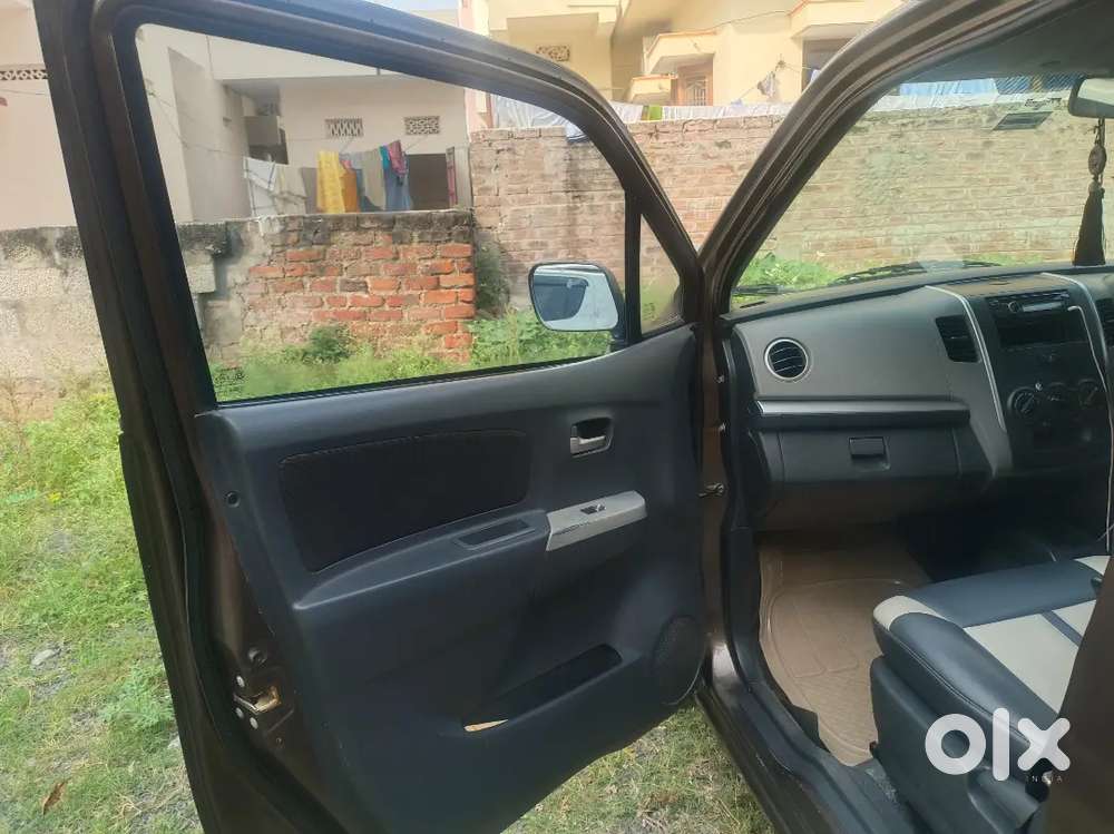 Maruti Suzuki Wagon R. Lpg And Petrol