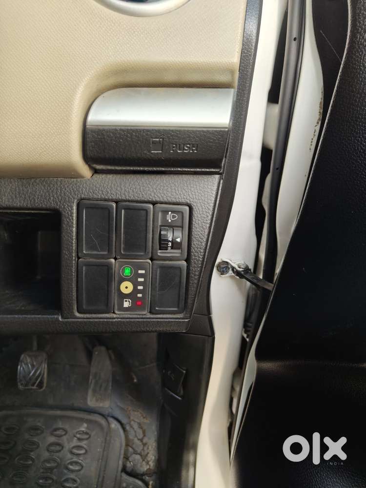 Maruti Suzuki Wagon R Lxi Cng Optional, 2018, Petrol