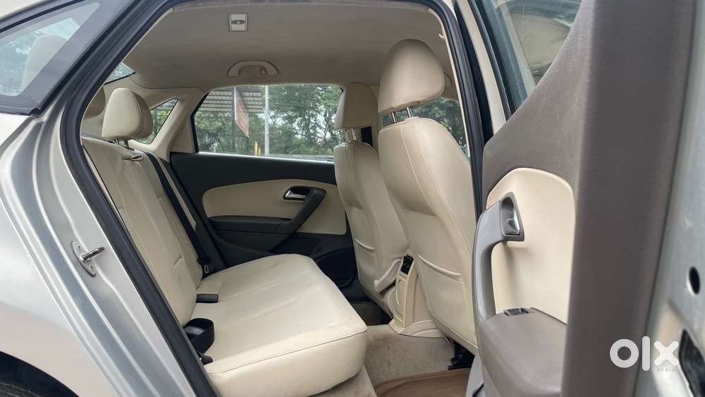 Volkswagen Vento 2010-2013 Petrol Highline, 2012, Petrol