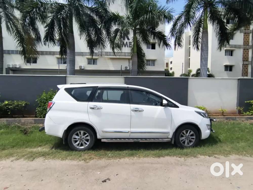 Toyota Innova Crysta 2016 Diesel 7-seater