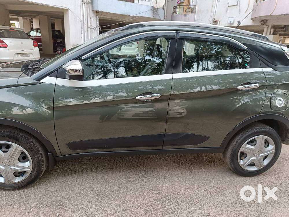 Tata Nexon 1.2 Revotron Xm (s), 2021, Petrol