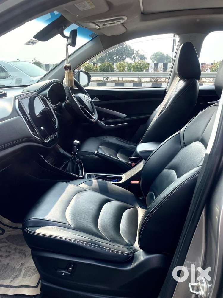 Mg Hector Diesel Good Condition Paranomic Sunroof