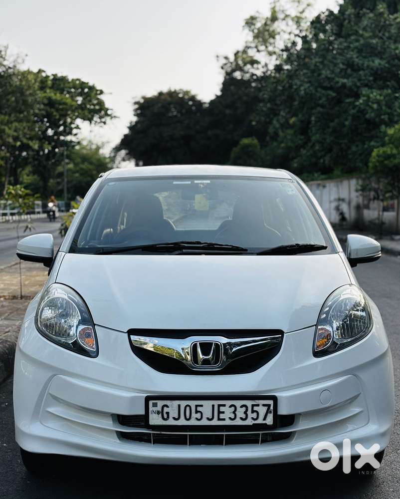 Honda Brio 2013-2016 V Mt, 2013, Petrol