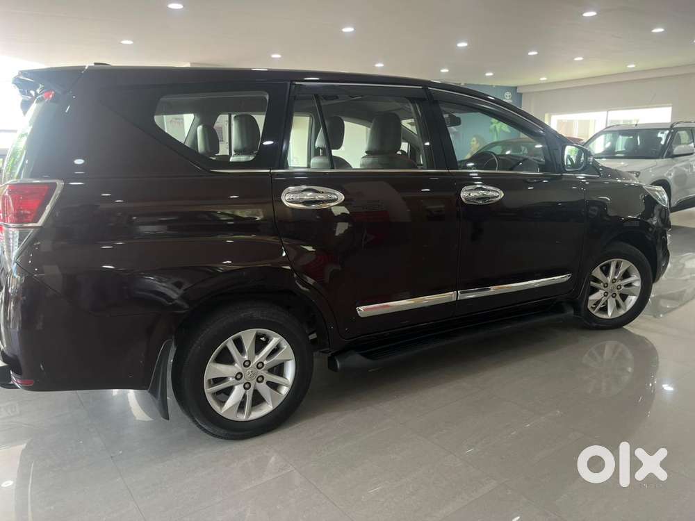 Toyota Innova Crysta [2020-ongoing] 2.4 Gx 7 Str, 2020, Diesel