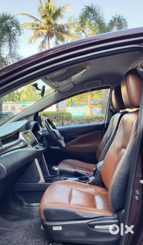 Toyota Innova Crysta 2.8z Automatic, 2018, Diesel