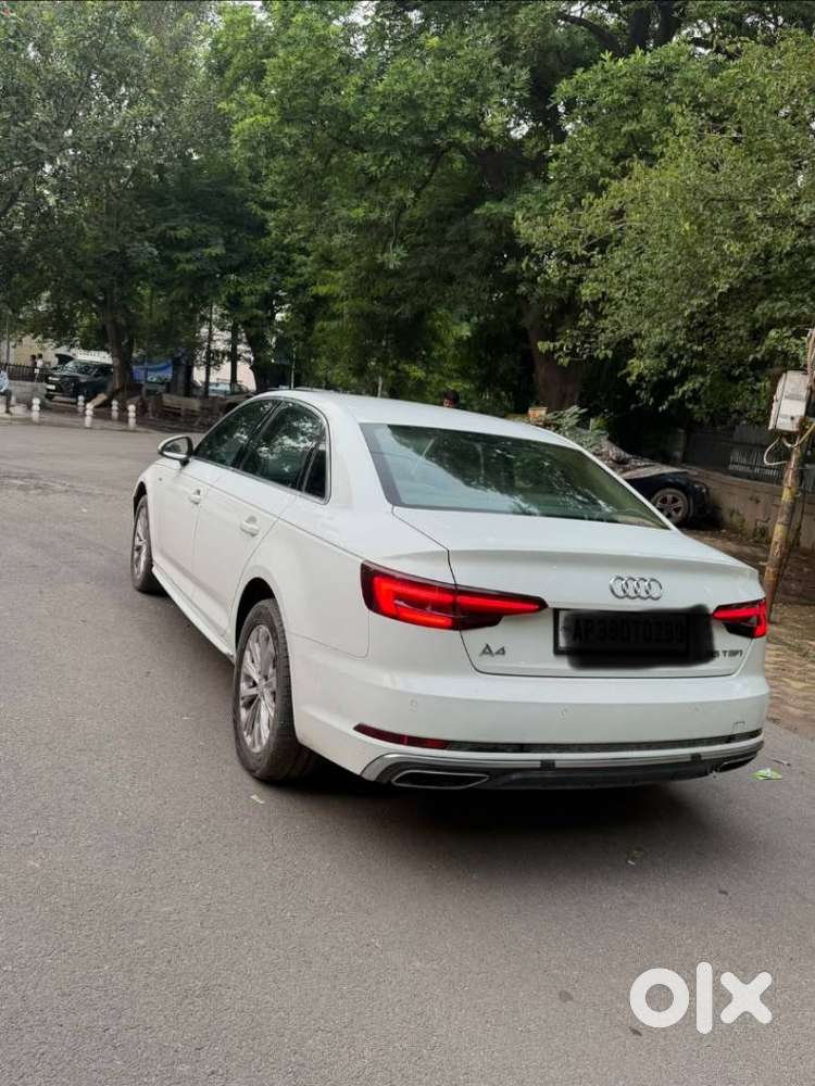 Audi A4 35 Tfsi Premium + Sunroof, 2020, Petrol