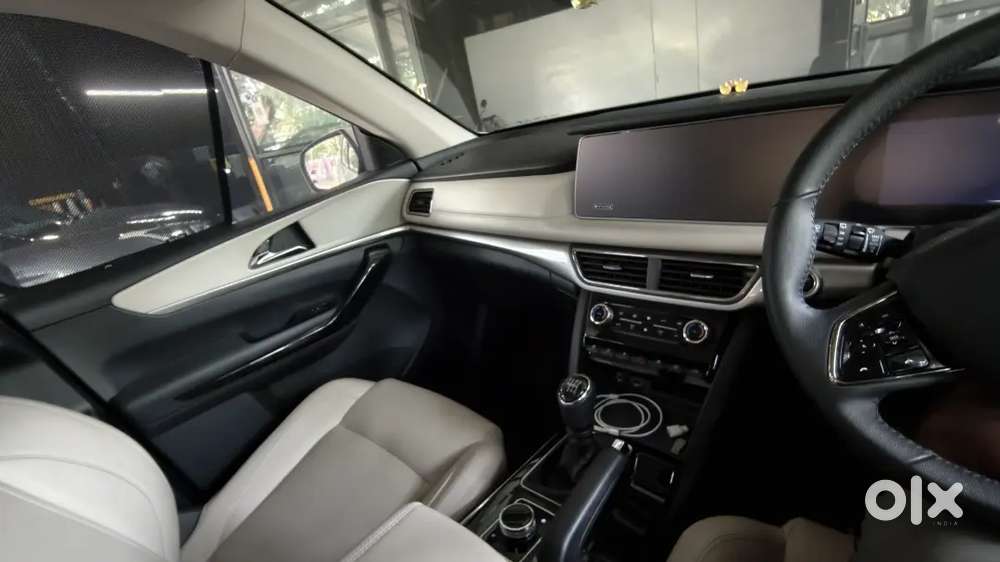 Mahindra Xuv700 Diesel 2025