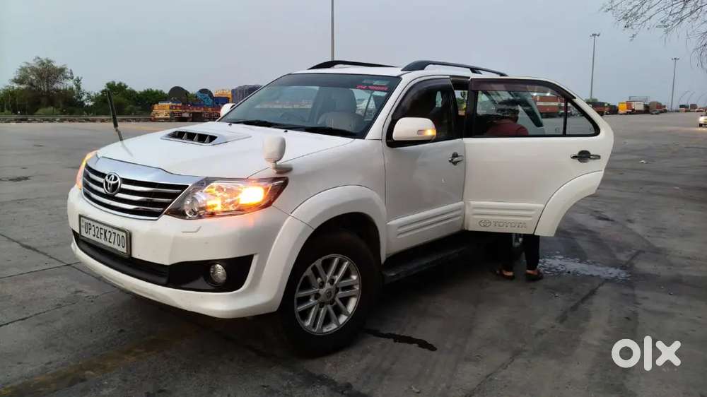 Toyota Fortuner 2014