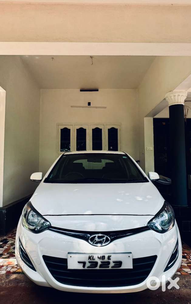 Hyundai I20 Petrol Manual 2013