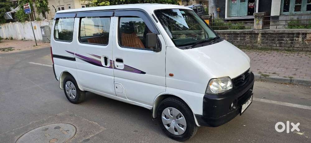 Maruti Suzuki Eeco 7 Seater Ac, 2016, Cng & Hybrids