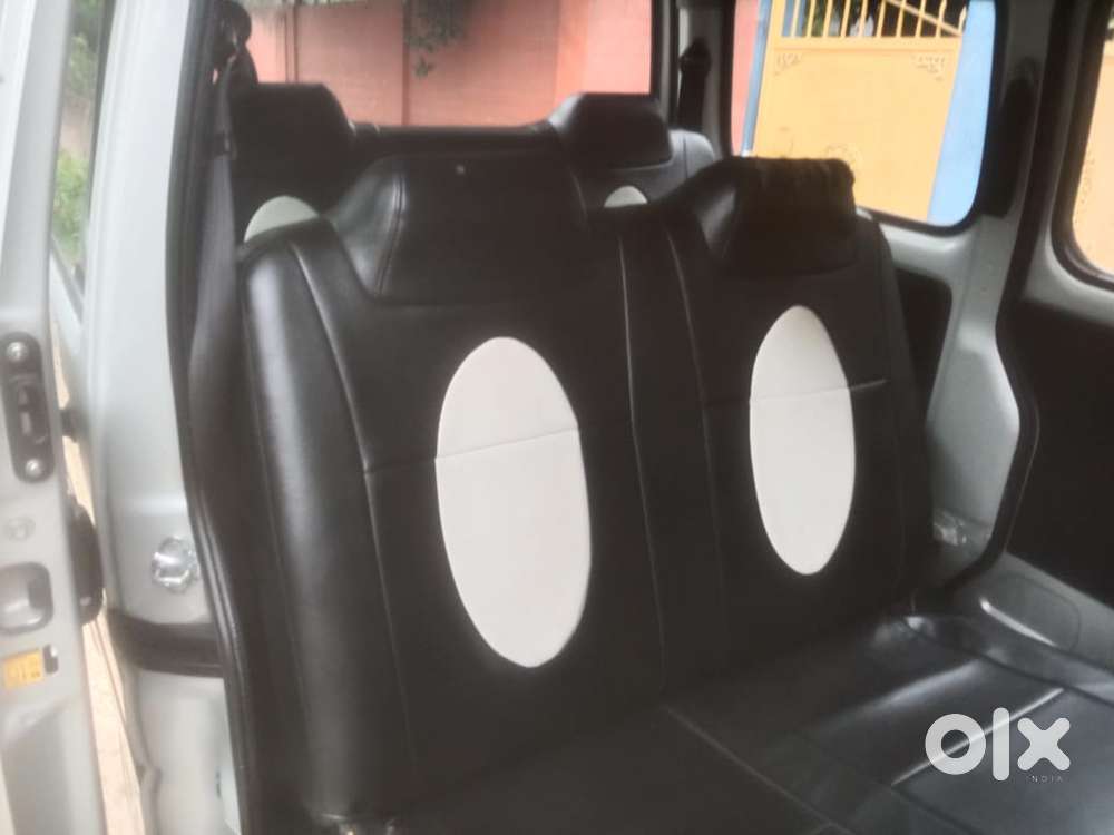Maruti Suzuki Eeco Smiles 7 Seater Standard, 2019, Petrol