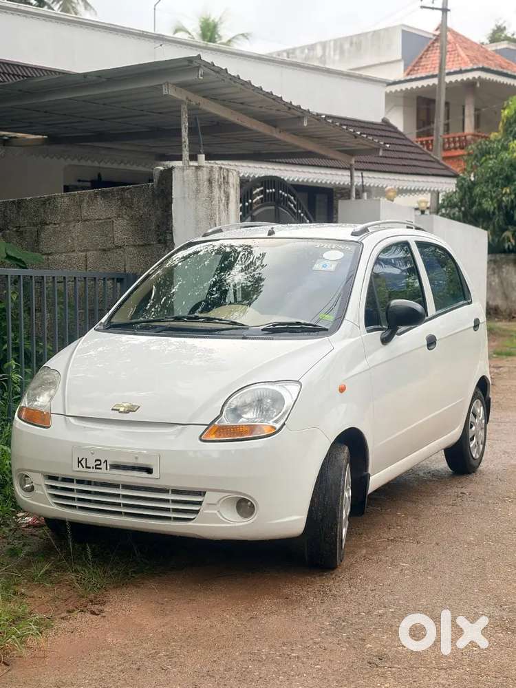 Chevrolet Spark 2011 Petrol Well Maintained