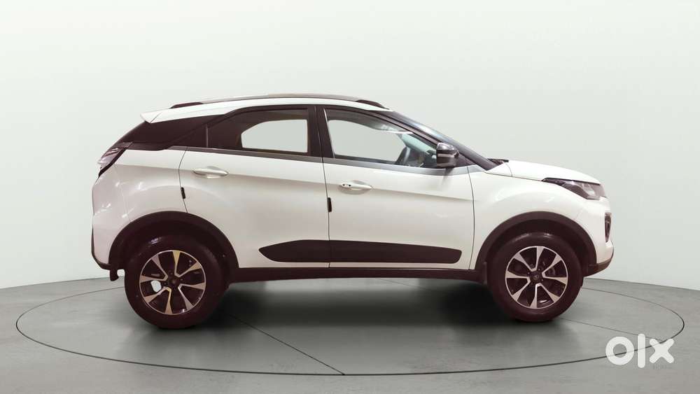 Tata Nexon 1.2 Revotron Xz Plus, 2020, Petrol