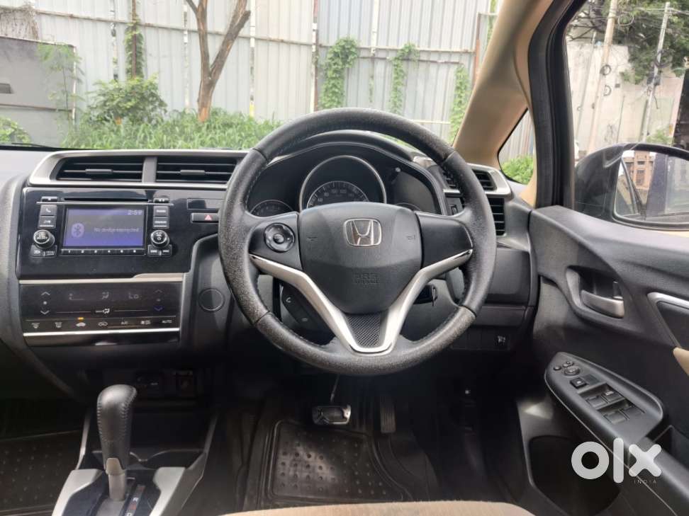 Honda Jazz V Cvt, 2017, Petrol