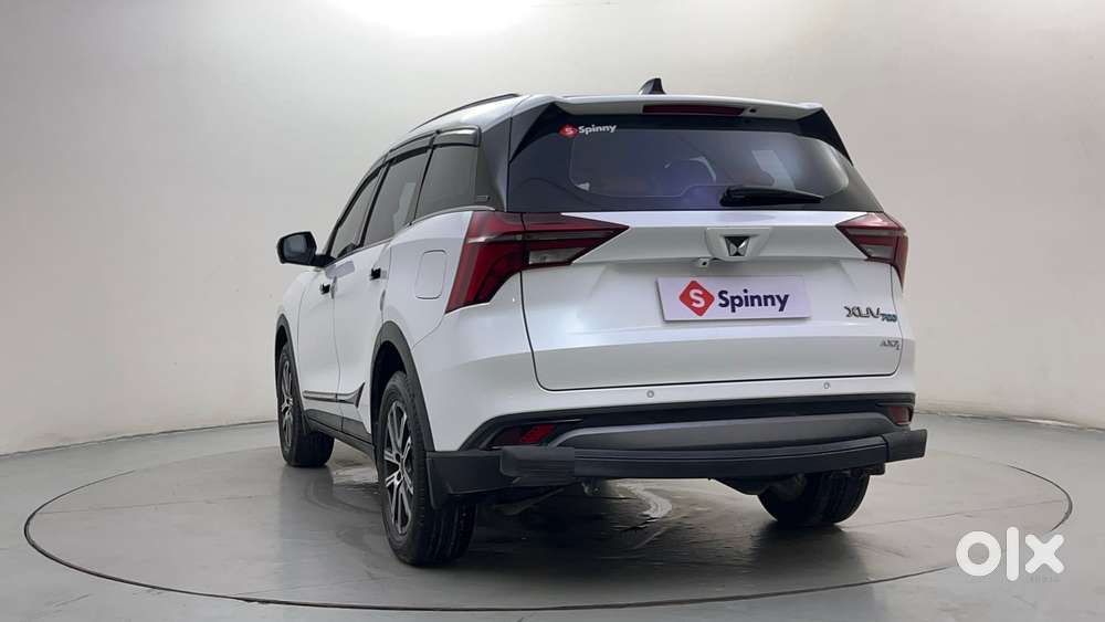 Mahindra Xuv700 2.2 Ax 7 Diesel Mt Luxury Pack Str, 2025, Diesel