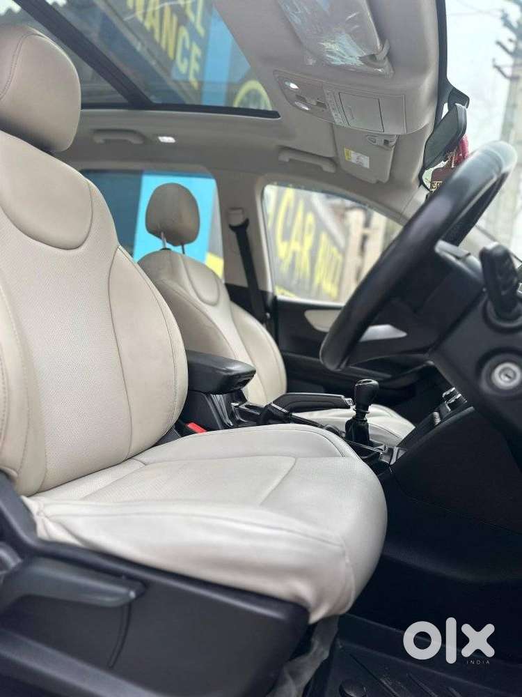 Mahindra Xuv700 2.2 Ax 5 Diesel Mt Str, 2023, Diesel