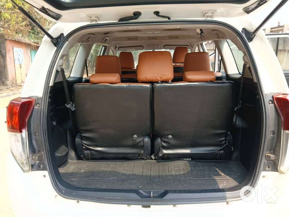 Toyota Innova Crysta 2.4 G Mt 8s, 2018, Diesel